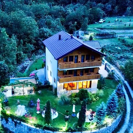 فالبني Vila Alexander B&B المظهر الخارجي الصورة